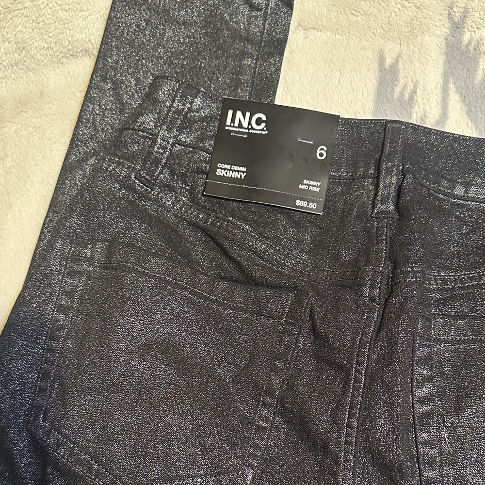 A194. INC International Concepts Silver Skinny Pants